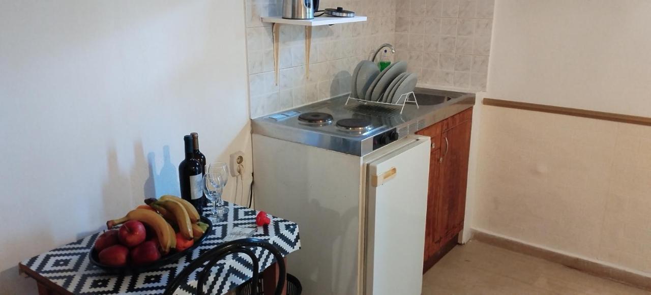 Eleni Apartments Sant George Beach Агиос Георгиос Екстериор снимка