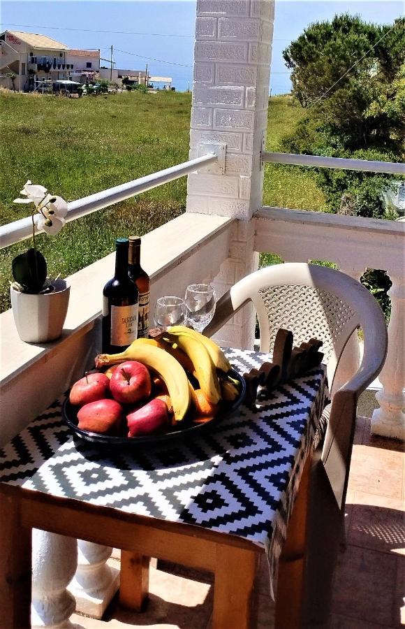 Eleni Apartments Sant George Beach Агиос Георгиос Екстериор снимка