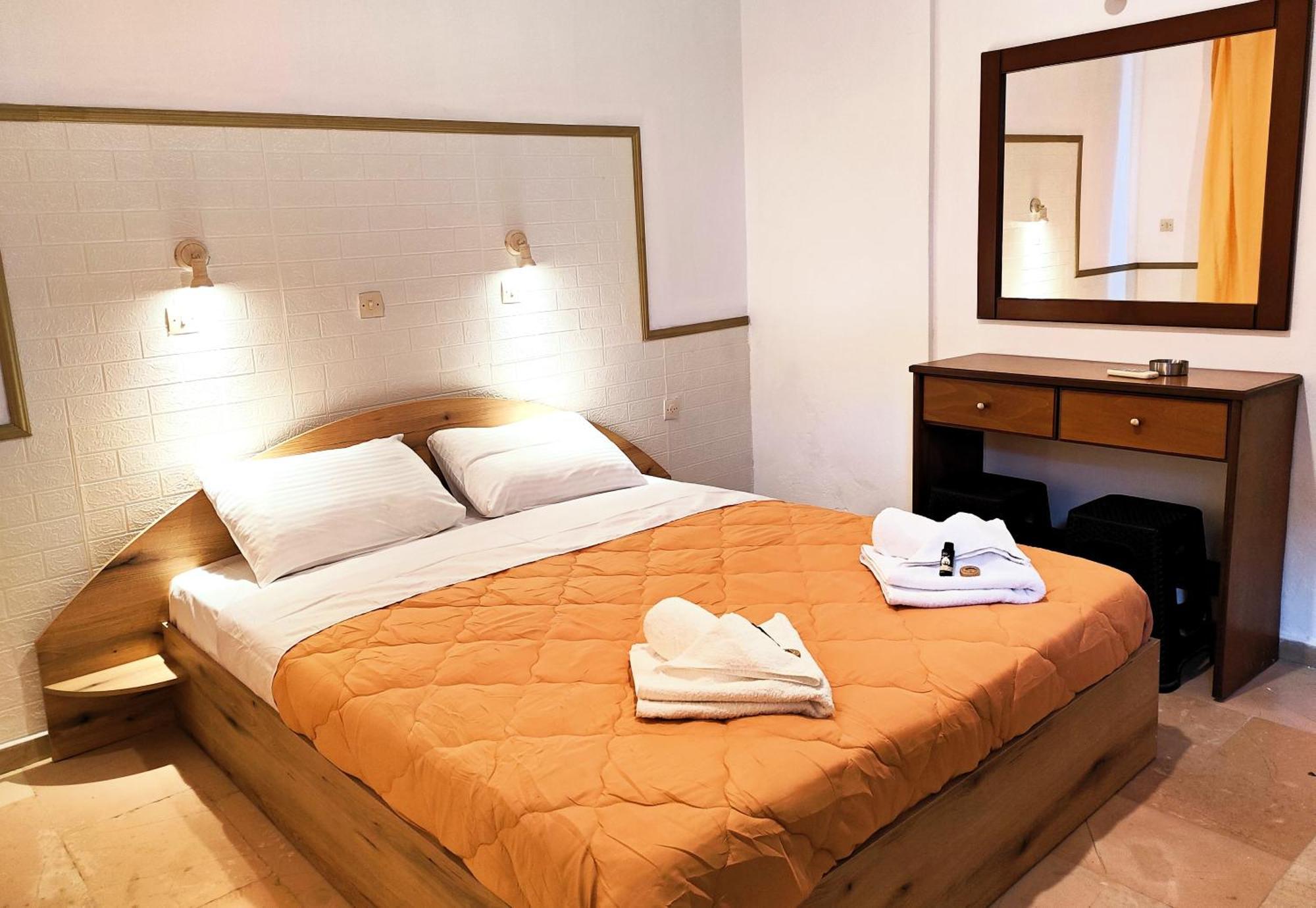 Eleni Apartments Sant George Beach Агиос Георгиос Екстериор снимка
