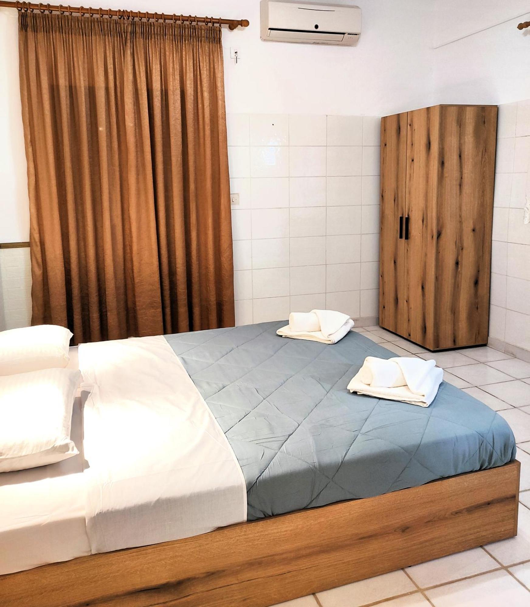 Eleni Apartments Sant George Beach Агиос Георгиос Екстериор снимка